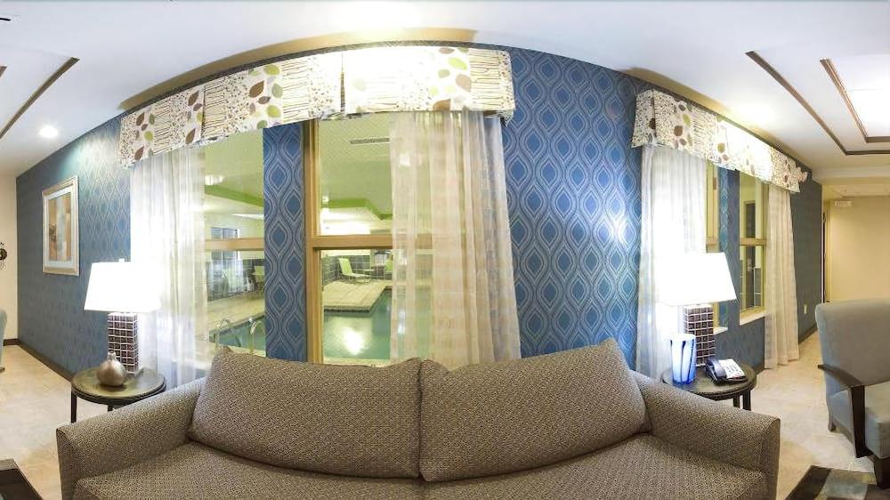 Holiday Inn Express Hotel & Suites Newport South By Ihg Extérieur photo