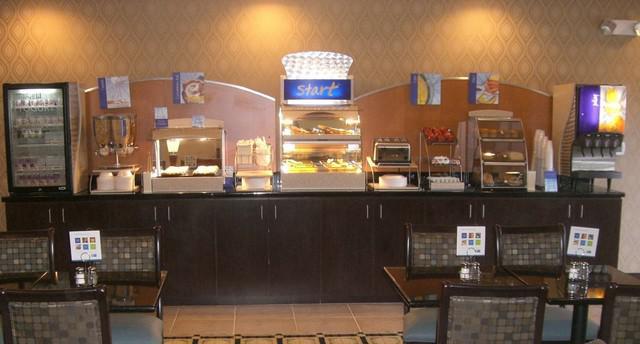 Holiday Inn Express Hotel & Suites Newport South By Ihg Extérieur photo
