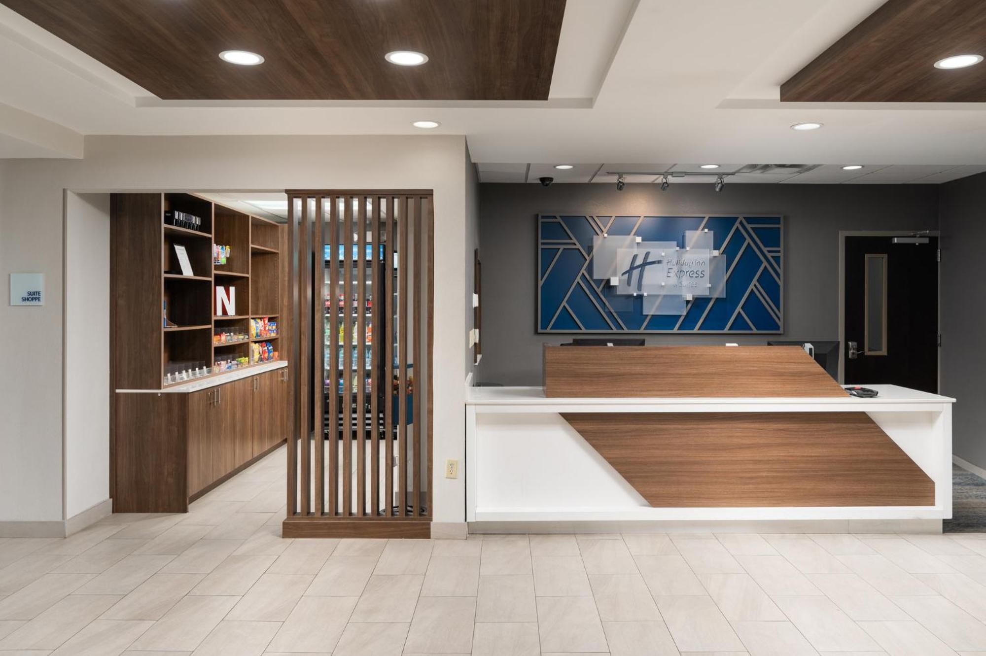 Holiday Inn Express Hotel & Suites Newport South By Ihg Extérieur photo
